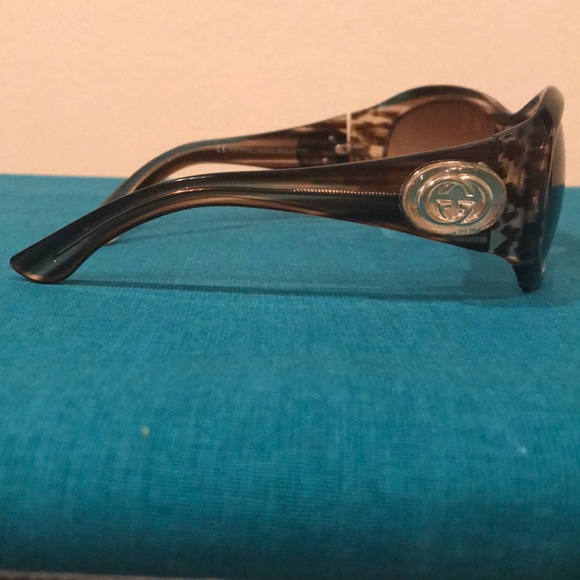 Authentic Gucci Sunglasses - Picture 2 of 7